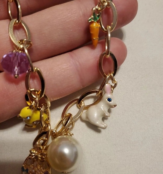 3 new easter/ spring charm bracelets - Picture 3 of 4
